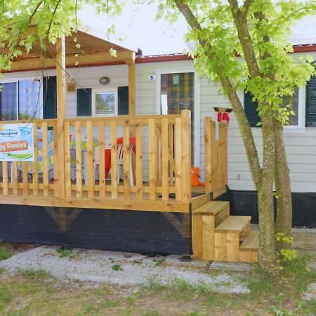 Happy Camp Mobile Homes In Camping Villaggio Internazionale San Menaio Luaran gambar